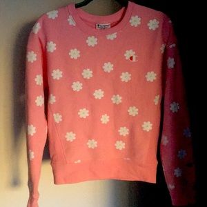 Cute Champion crew neck sweatshirt